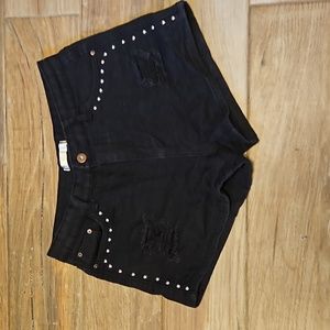 FJH women's medium shorts  0682